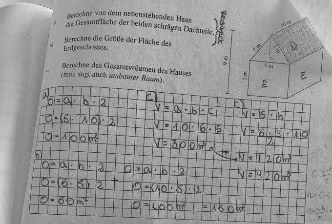 Berechnung von einem zusammengesetzten Körper (Haus ...